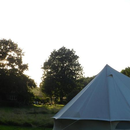 Comfy 4M -Bed Bell Tent With Great Views Hereford Eksteriør bilde