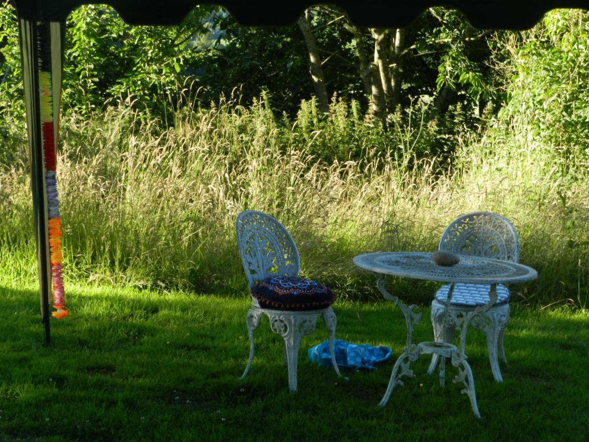 Comfy 4M -Bed Bell Tent With Great Views Hereford Eksteriør bilde